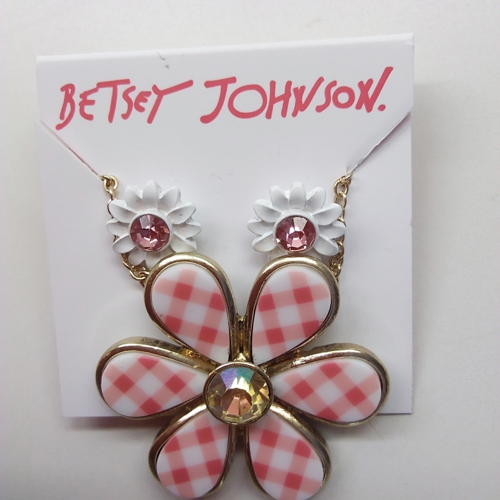 Betsey Johnson New Pink Flower Necklace & ER